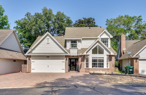 Niceville House | Charming Coastal Home 6 Mi to Choctawhatchee Bay!