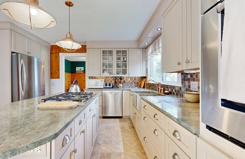 East Sullivan House | Charming Coastal Retreat with Ocean Views, Porch and Private Cabin