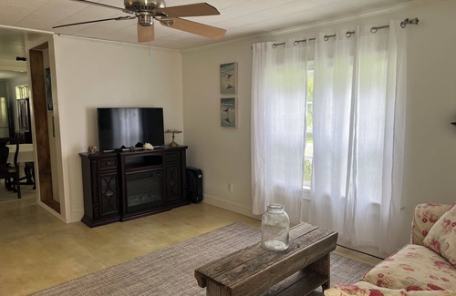 Morehead City House | Charming Coastal 3-bedroom house near downtown waterfront in Morehead City