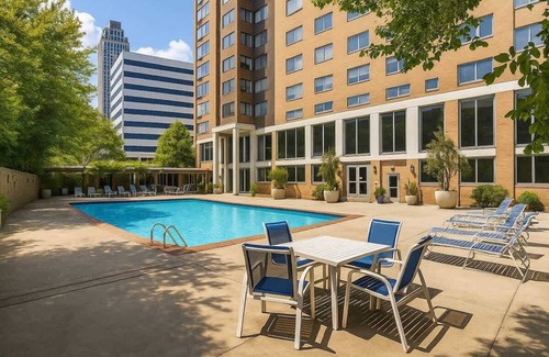 Old Fourth Ward Condo | Charming Condo with City Views in Atlanta