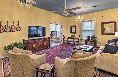Conway Cottage | Charming Conway Home w/ Yard - Walk to Dtwn!