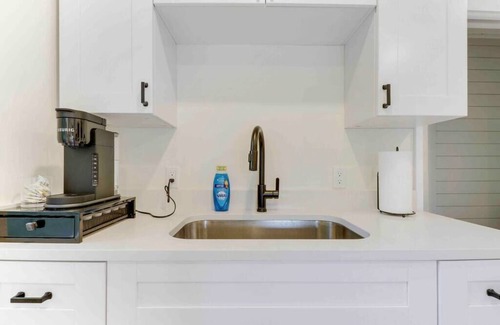 West Palm Beach Apartment | Charming Cottage on Croton #1