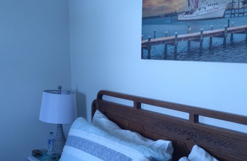 Swansboro House | Charming cottage at White Oak Inlet - 10-minute walk to downtown