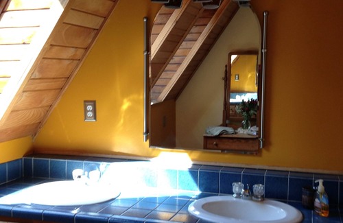 Fairview Cottage | Charming Cottage-Beautiful Views-Private Pond-~NC~ Mountains!