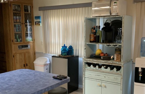 Ormond Beach Cottage | Charming Cottage Close to Beach and All Daytona Attractions.