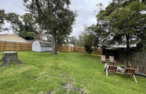 Port Wentworth House | Charming Cottage Firepit Close to DT SAV Gulf Stream Ports Enmarket Arena