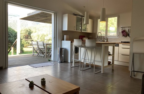 Figari House | Charming cottage in a quiet village. 5mn from Pianottoli-Caldarell
