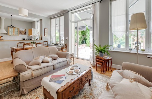 Prayssac House | Charming cottage in Prayssac with private pool