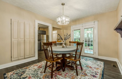 Clarkesville Cottage | Charming Cottage in Historic Downtown Clarkesville