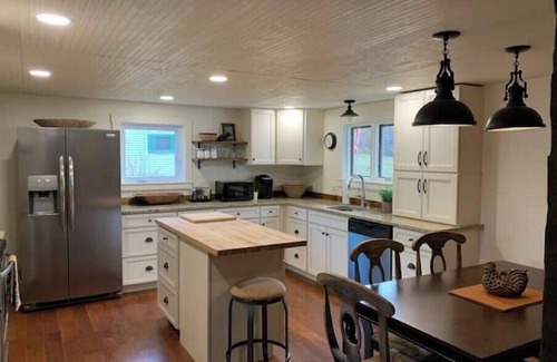 Bethlehem House | Charming Cottage in White Mountains, Bethlehem, NHn