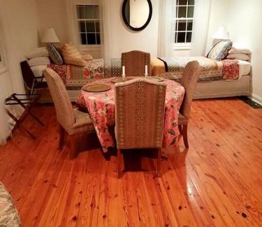 Lexington House | Charming Cottage on a City Farm!