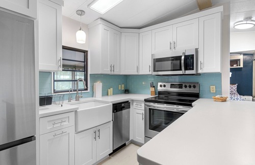 Braden River House | Charming Cottage on the Corner, fitness center, in Sun Outdoors, Sarasota