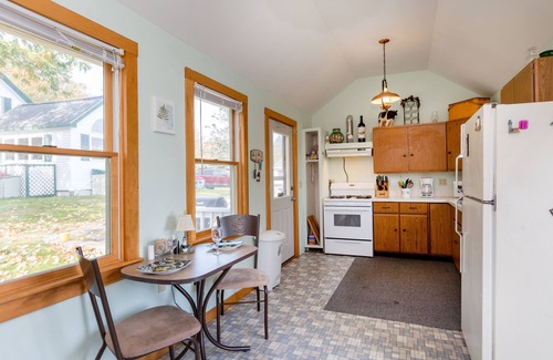 Five Islands House | Charming cottage overlooking picturesque Five Islands Harbor