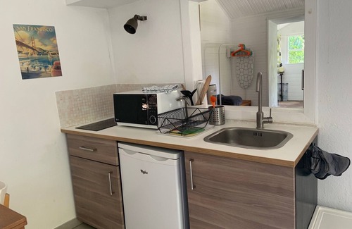 La Garde Cottage | Charming cottage , secluded property with pool and garden - beaches nearby