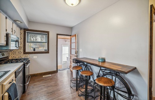Grayling Cottage | Charming Cottage w/Lake Access and private Fire Pit