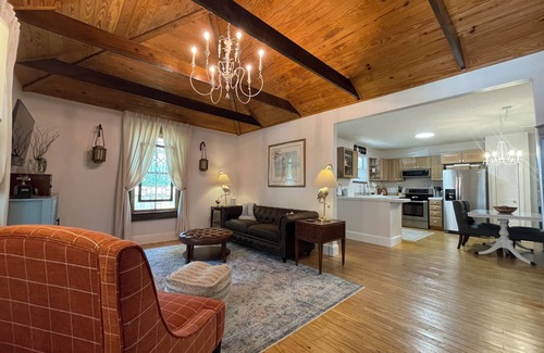 St. Augustine Historic District House | "Charming Cottage with Spacious Porch, Walking Distance to Top Attractions!"