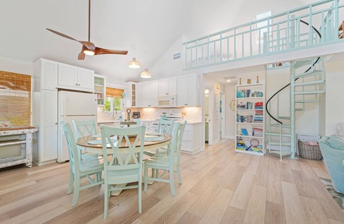 Anna Maria House | Charming cottage with heated pool, tropical landscaping in prime location.