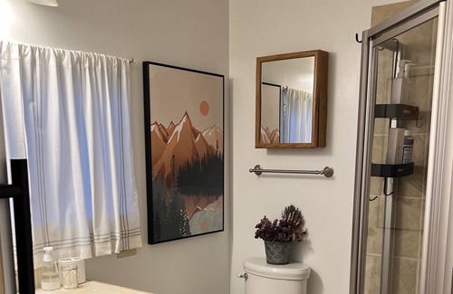 North Bend Cottage | Charming cottage with private yard in walking distance to gorgeous river hike!
