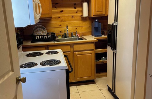 Sparta Cottage | Charming cottage with AC and WiFi in serene Sparta with amazing Mountain View