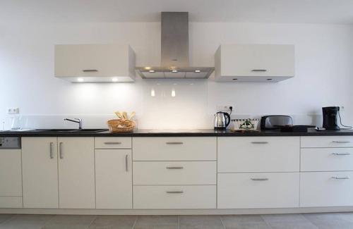 Le Vicel Cottage | Charming Cottage with Garden, Near Barfleur and St Vaast Attractions