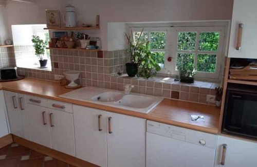 Benodet House | Charming country house renovated on pretty enclosed garden