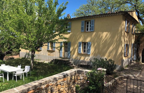 Neoules House | Charming country house in the heart of the Domaine de Trians