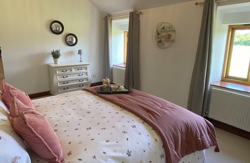Westbrook Court House | Charming countryside cottage