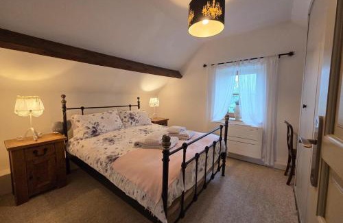 Saint-Georges-de-Noisne House | Charming Countryside Retreat in Saint-Georges