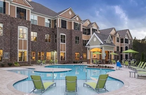 Huntersville Apartment | Charming & Cozy~ 2Bed 2Bath w/Patio!