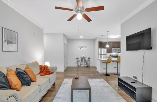 Huntersville Apartment | Charming & Cozy~ 2Bed 2Bath w/Patio!