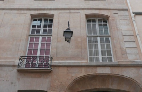 Quartier Sainte-Avoye Apartment | Charming cozy triplex in trendy Marais