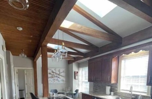 South Baton Rouge House | Charming Cul-de-Sac Casa