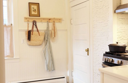 Queensbury House | Charming Designer-Owned 1930's Bungalow