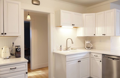 Queensbury House | Charming Designer-Owned 1930's Bungalow