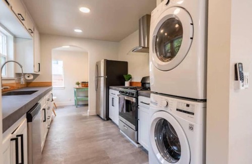 Downtown House | Charming downtown home by bike trail + river + coffee!