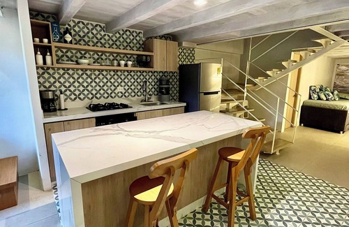 Centro Apartment | Charming Duplex 2-bedroom duplex with private Jacuzzi in Cartagena Old City.