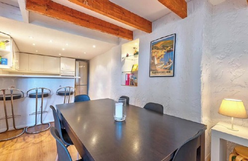 Villefranche-sur-Mer Apartment | Charming duplex, quiet and bright, 120m from the sea and 5mn walk from the beach