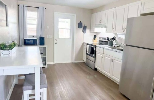 Zephyrhills House | Charming Duplex in Zephyrhills! #1