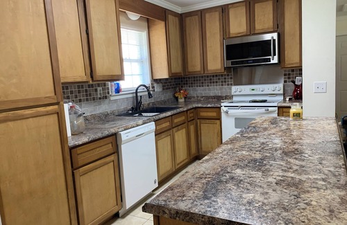 Blountstown House | Charming, Entire 2-bedroom house in Blountstown, Florida