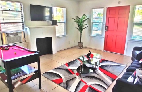 Lancaster House | ♥ Charming entire house 5min walking to the BLVD ♥