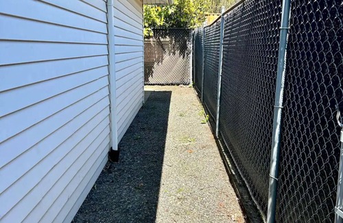 South Tabor House | 🔹Charming Entire House + Parking🔹