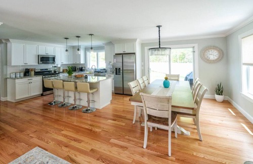 Mashpee House | Charming Falmouth Getaway w/Hot Tub & Playground