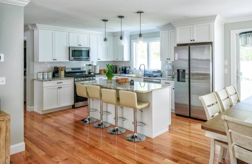 Mashpee House | Charming Falmouth Getaway w/Hot Tub & Playground