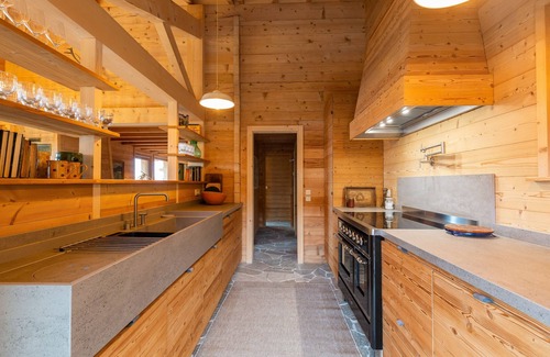 Manigod Ski Chalet | Charming family chalet with views of the Aravis
