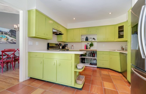 East Quogue House | Charming Family Hamptons Beach House With Heated Pool Near Beach & Village