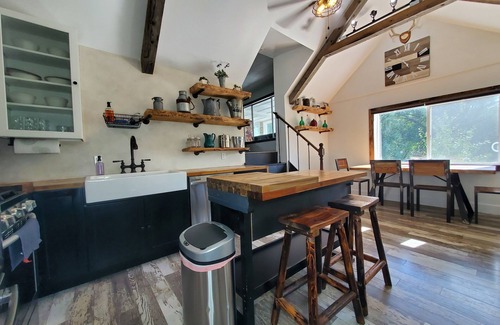 Peoa Other | Charming Farmhouse at the base of the Uinta-Wasatch-Cache National Forest.