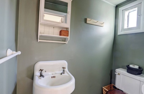 Saugerties Other | Charming Farmhouse barn in Palenville close to Saugerties, Woodstock, Hunter