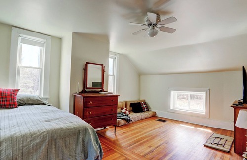 Saugerties Other | Charming Farmhouse barn in Palenville close to Saugerties, Woodstock, Hunter