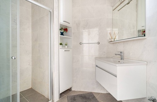Macka Apartment | Charming Flat with Bosphorus View in Besiktas