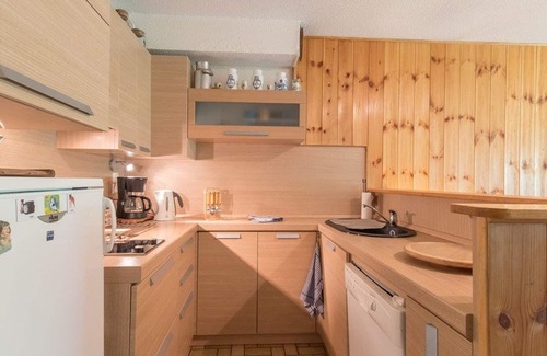 Monetier-les-Bains Apartment | Charming 3-room apt for 6 with parking, near slopes and center